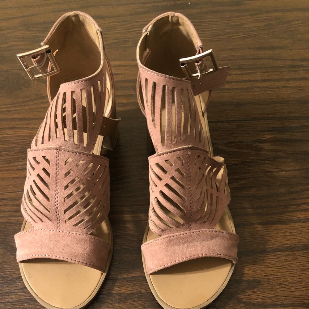 Mauve sandal